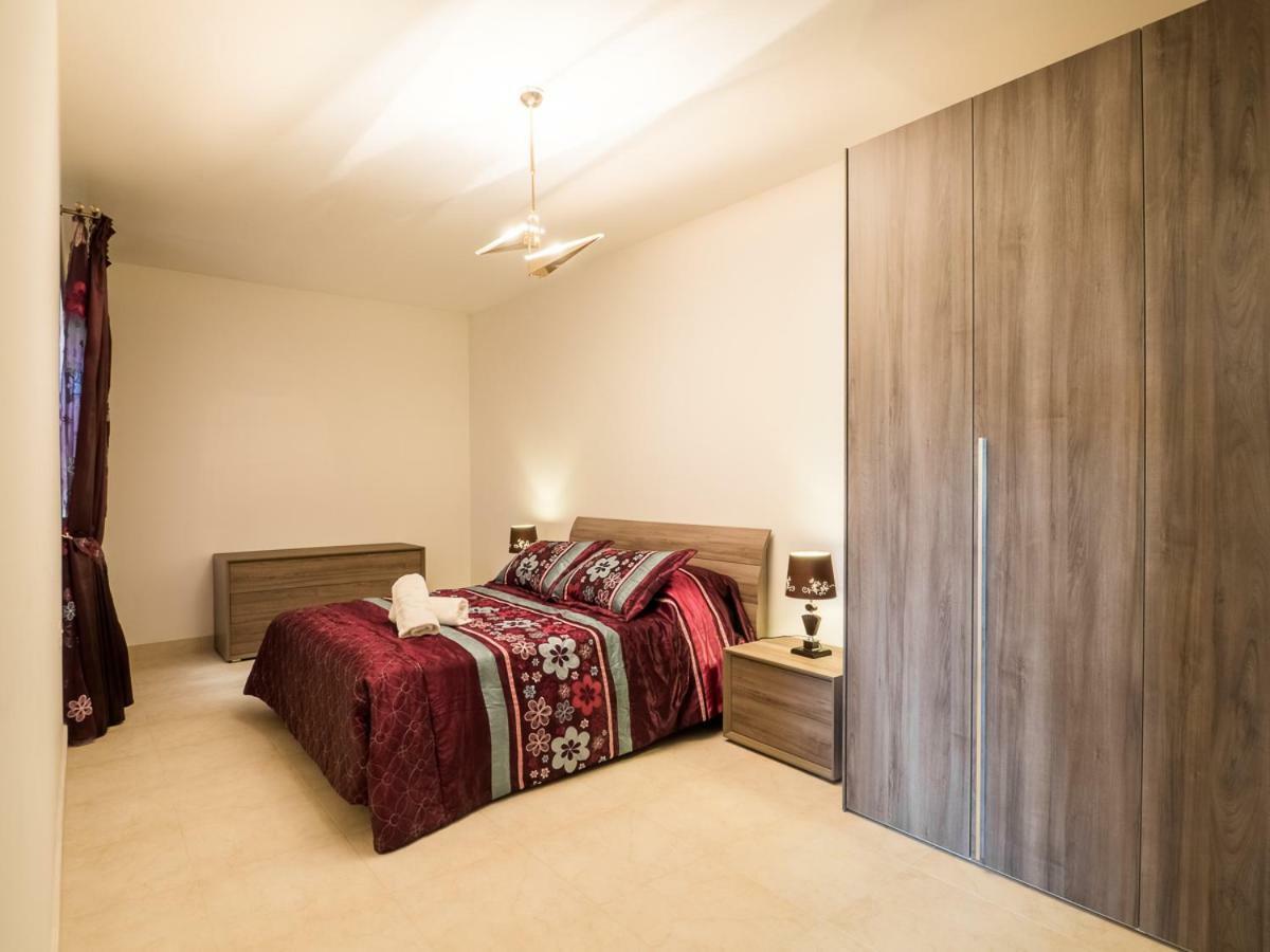 Landmark Apartment Birżebbuġa Exterior foto